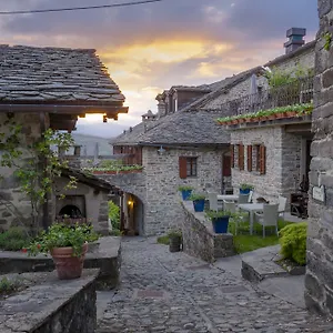 Borgo Casale Casa di campagna Albareto (Parma)